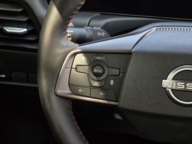 Used 2026 Nissan Sentra SR w/ Floor Mat Package FWD image 21