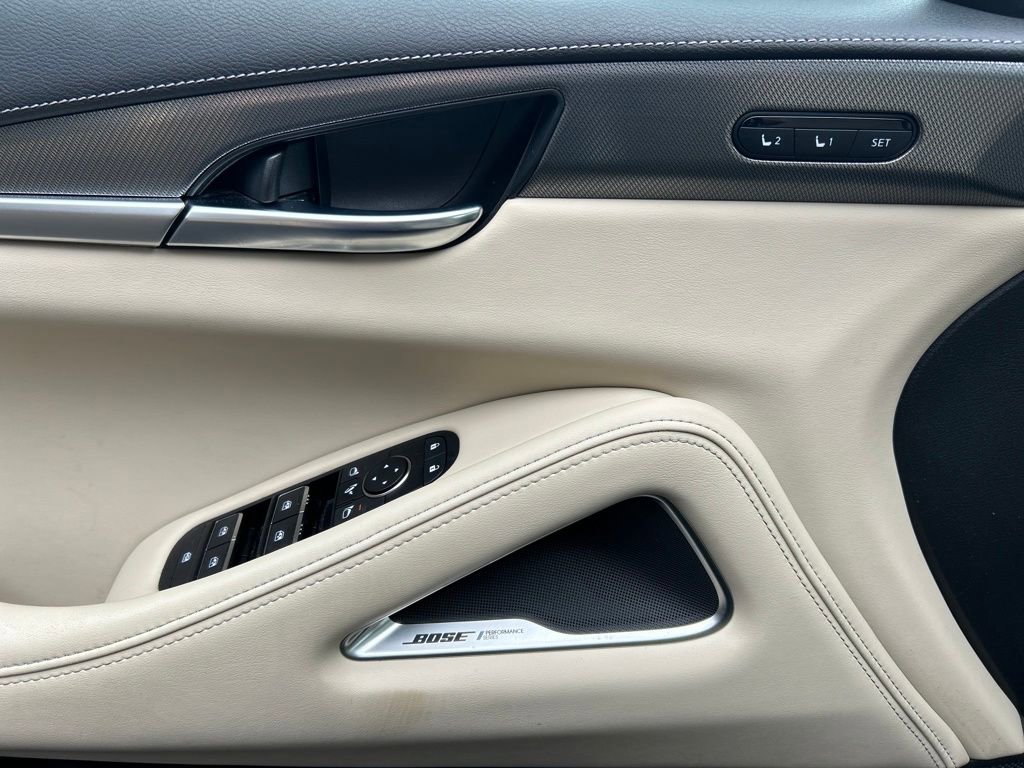 Used 2023 INFINITI QX60 Luxe w/ Vision Package image 40