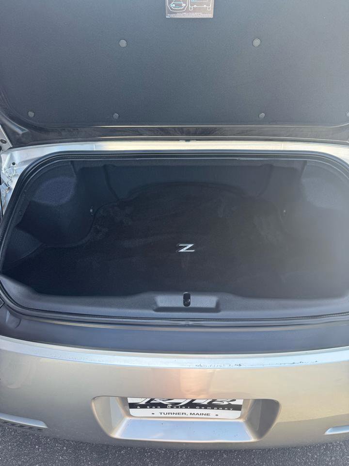 Used 2004 Nissan 350Z Touring image 12