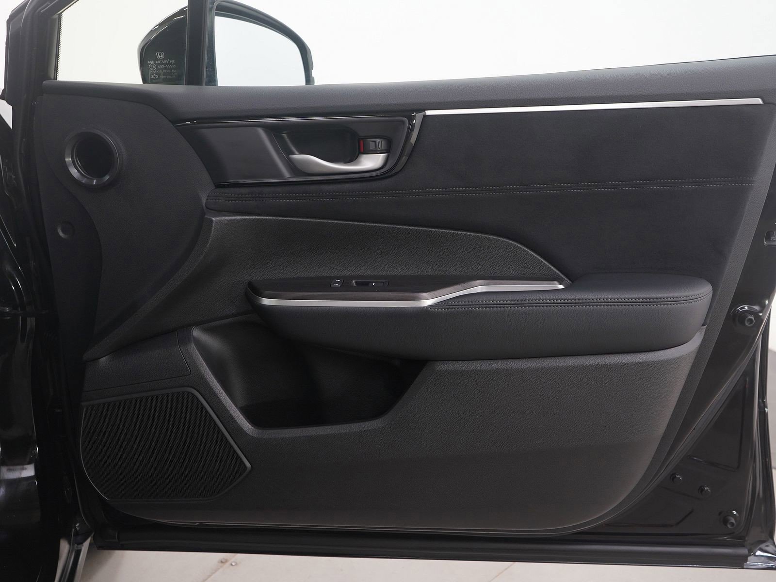 Used 2018 Honda Clarity Touring image 9