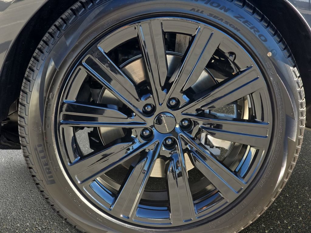 New 2026 Land Rover Range Rover SE image 35