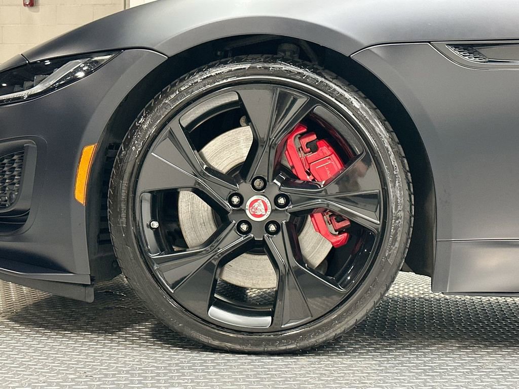 Used 2023 Jaguar F-TYPE R-Dynamic AWD/4WD image 17