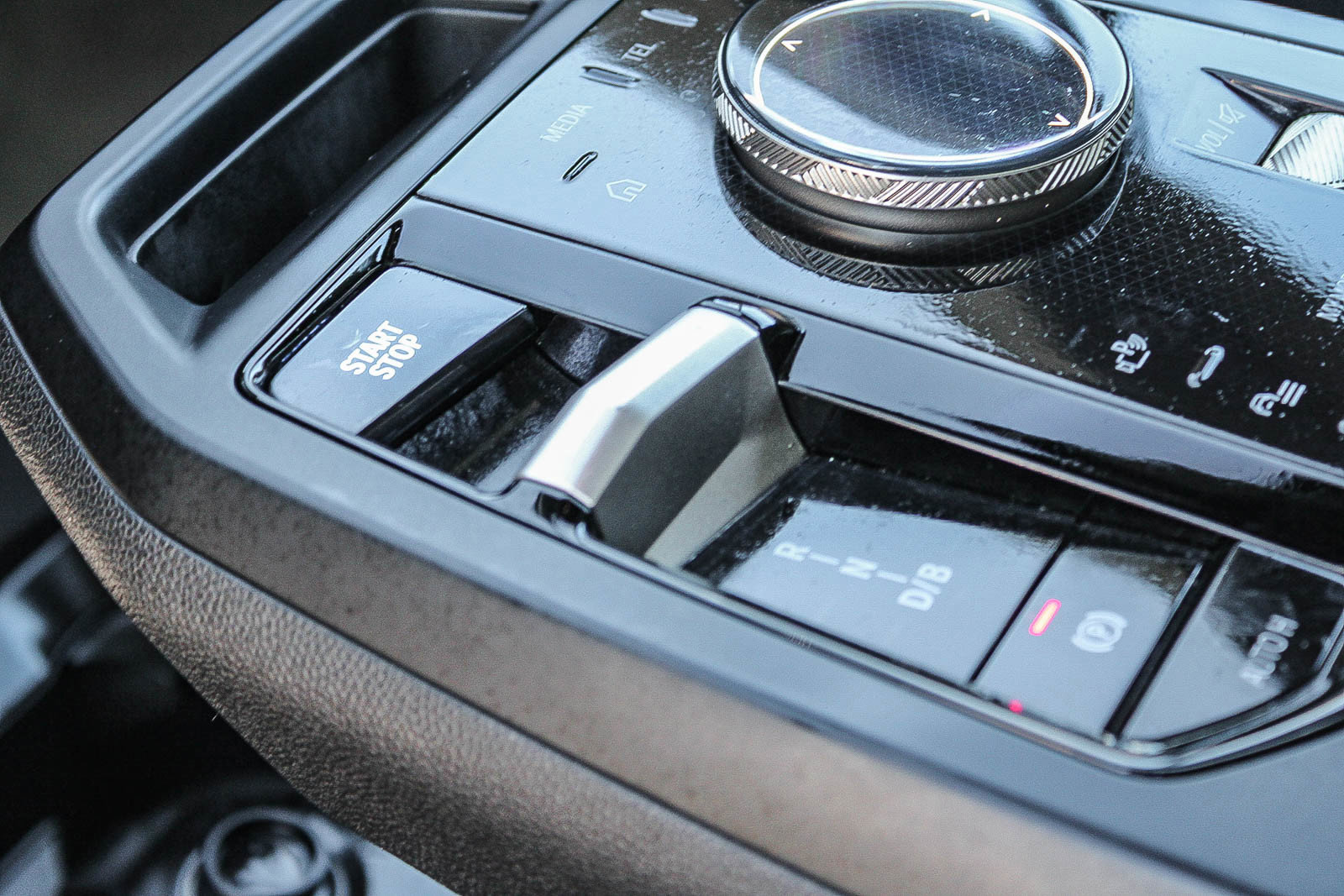 Certified 2024 BMW iX xDrive50 w/ Sport Package image 19