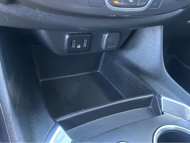 Used 2020 Chevrolet Traverse LS w/ LPO, Black Accent Package image 28