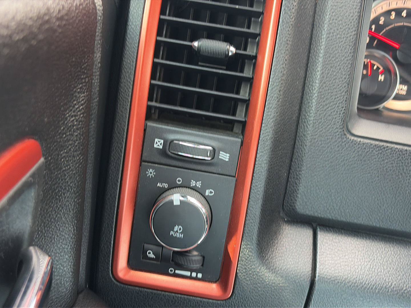 Used 2017 RAM 1500 Sport w/ Copper Sport Package AWD/4WD image 30