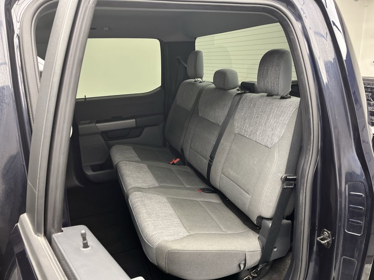 Used 2022 Ford F150 XLT AWD/4WD image 9
