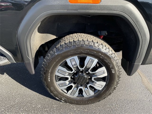 Used 2024 GMC Sierra 2500 Denali w/ Denali Reserve Package image 9