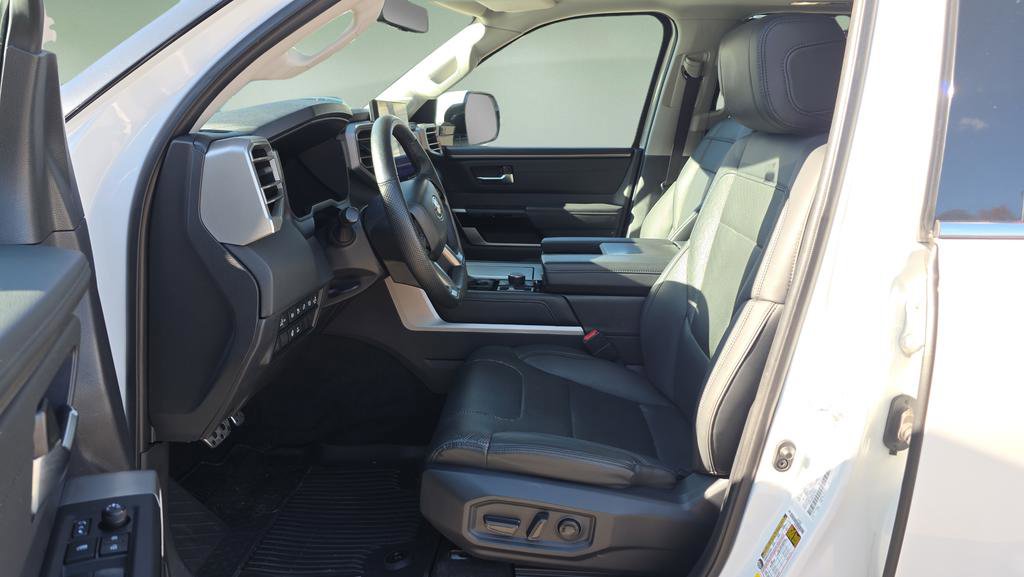 Used 2023 Toyota Sequoia Limited image 12