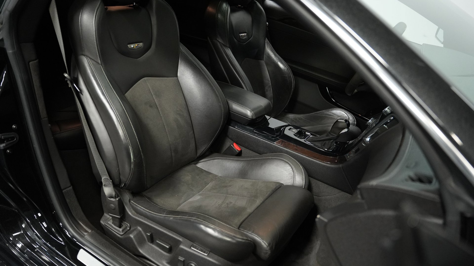 Used 2013 Cadillac CTS V w/ Wood Trim Package image 40