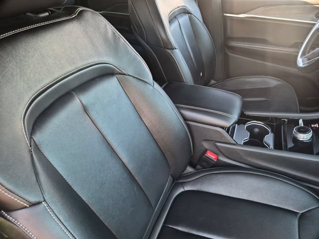Used 2022 Jeep Grand Cherokee Limited AWD/4WD image 22