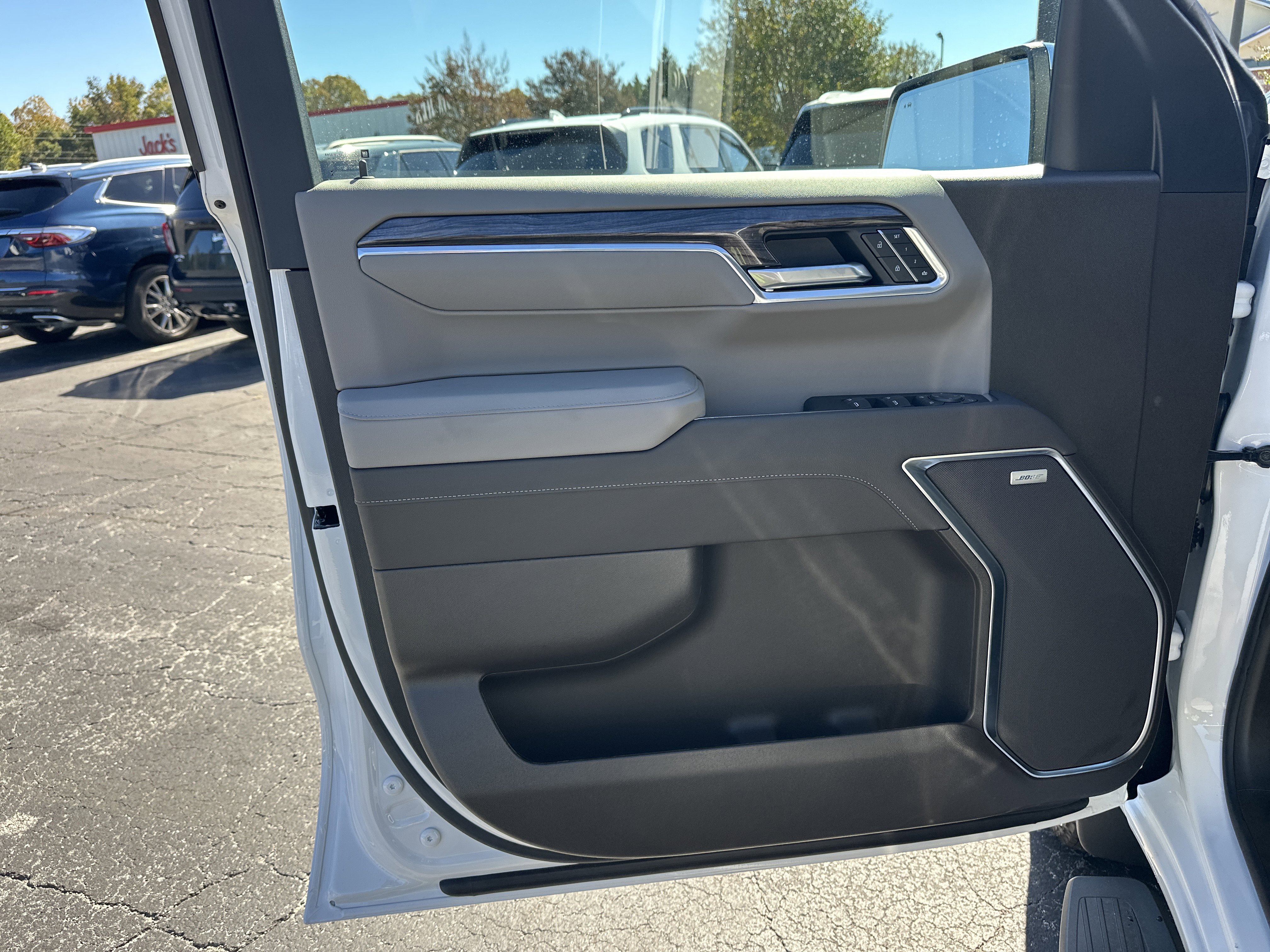 New 2026 Chevrolet Silverado 1500 LTZ image 12