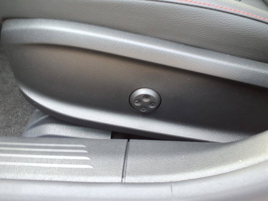 Used 2026 Mercedes-Benz CLA 250 image 12