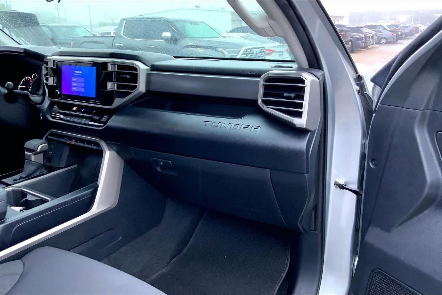 Used 2022 Toyota Tundra SR5 RWD image 18