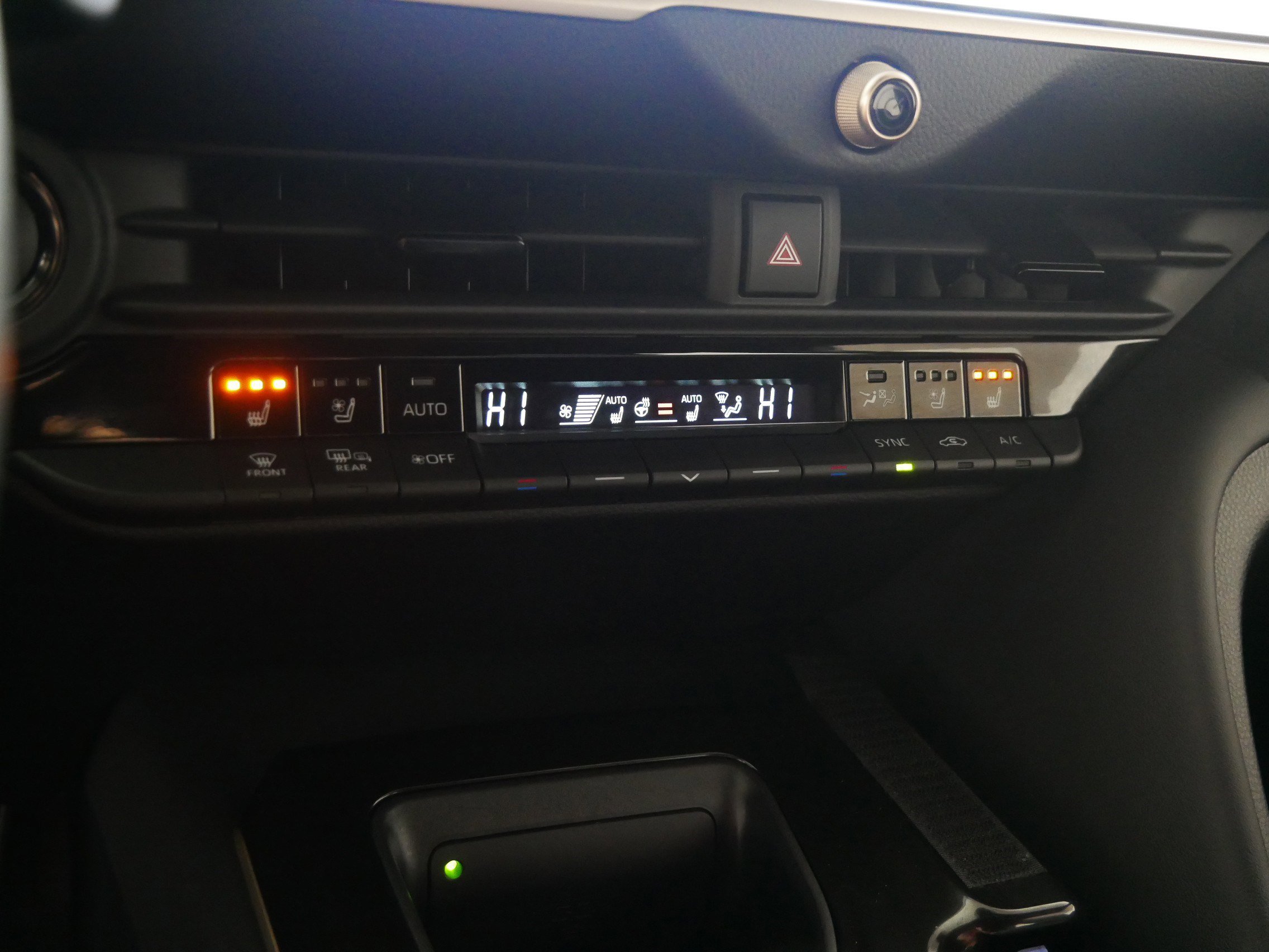 Used 2025 Toyota Crown Signia image 23