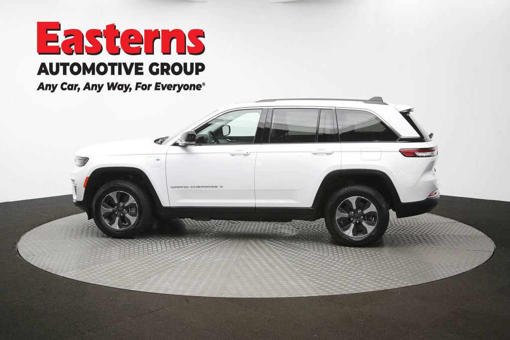 Used 2022 Jeep Grand Cherokee Limited 4xe w/ Luxury Tech Group II AWD/4WD image 64
