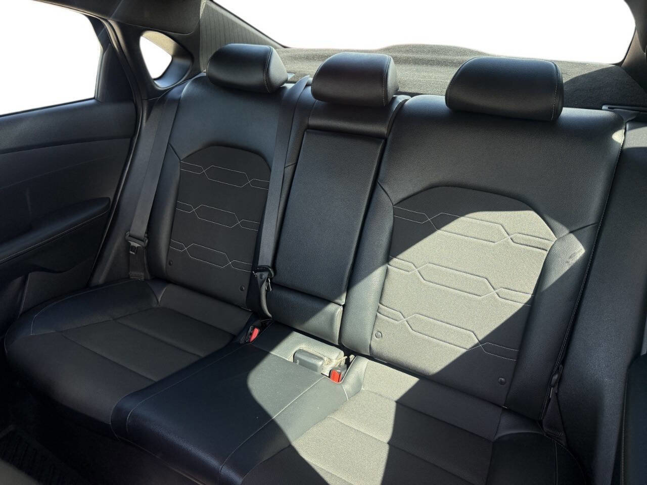 Used 2021 Kia Forte GT-Line image 9