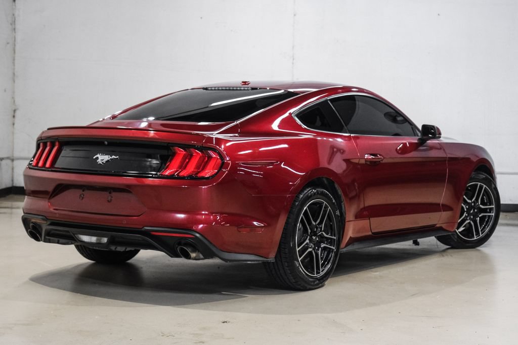 Used 2019 Ford Mustang Coupe RWD image 10