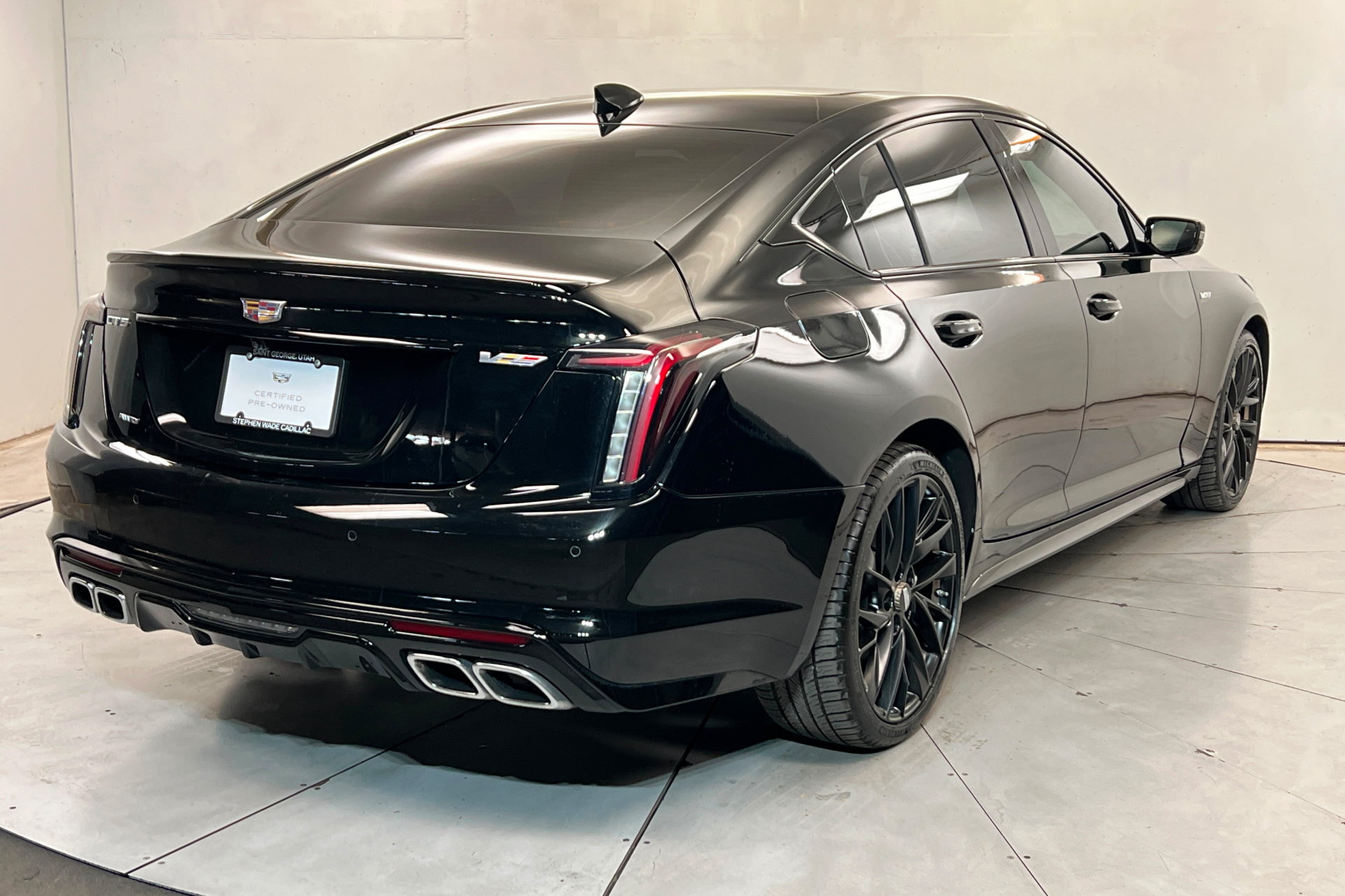 Used 2023 Cadillac CT5 V w/ Premium Package AWD/4WD image 6