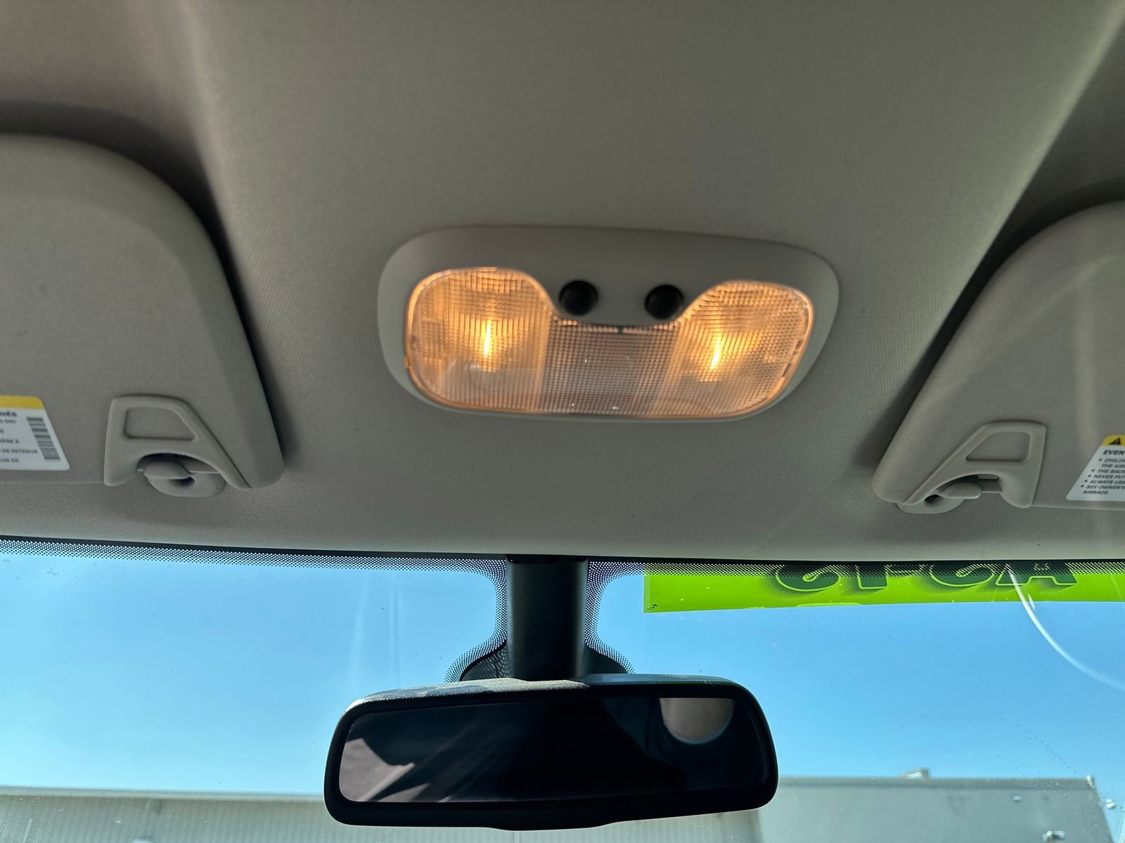 Used 2020 Dodge Journey SE image 27