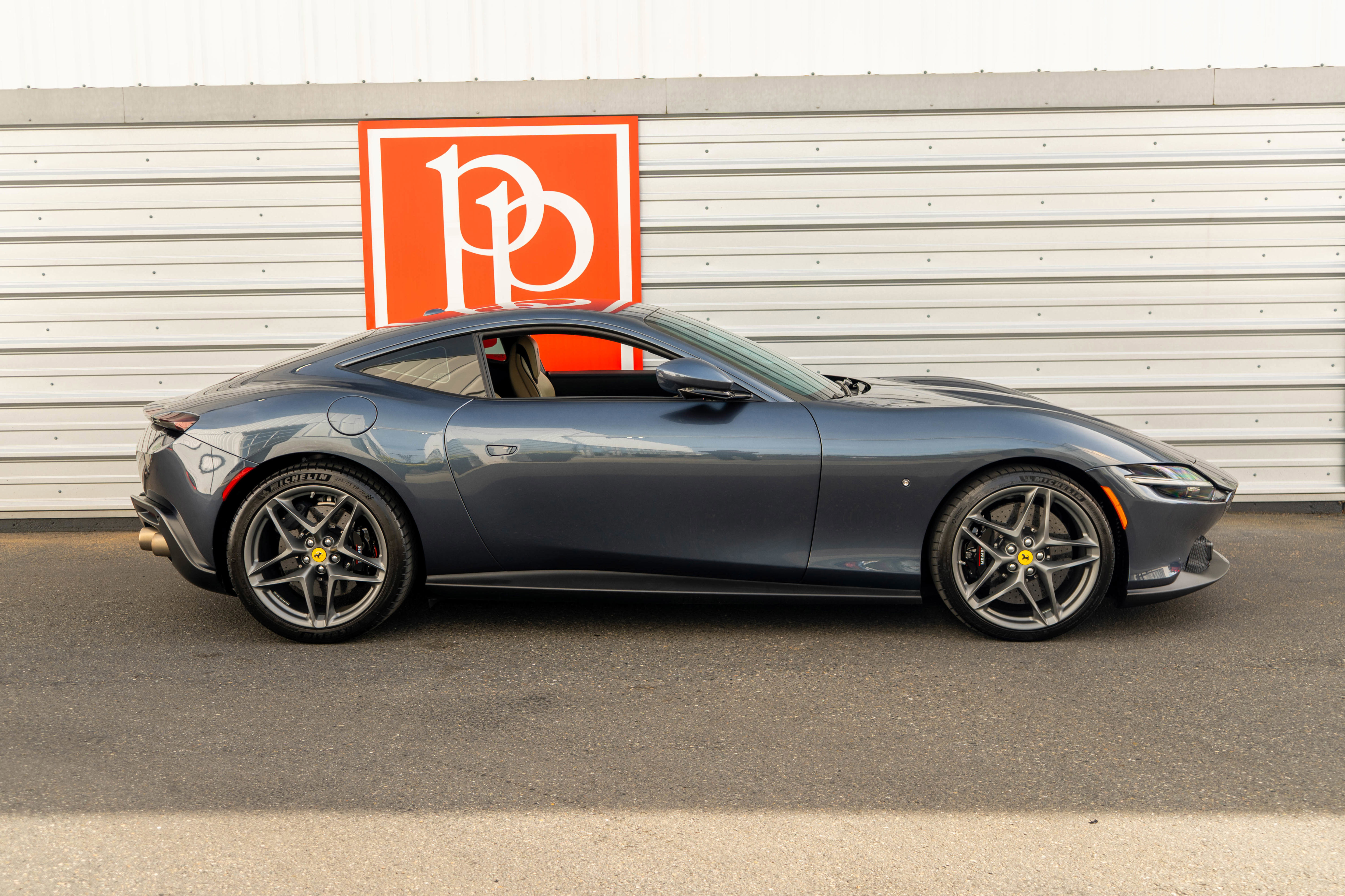 Used 2021 Ferrari Roma RWD image 39