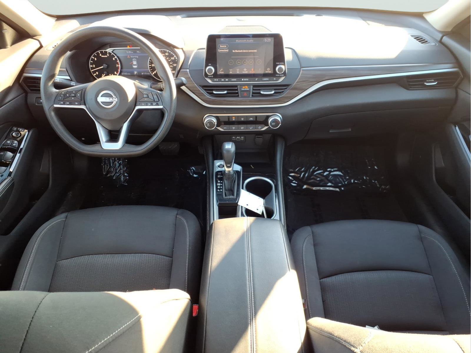 Used 2023 Nissan Altima 2.5 SV image 10