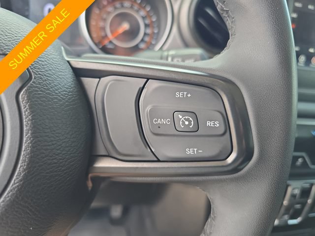 Used 2023 Jeep Gladiator Sport AWD/4WD image 22