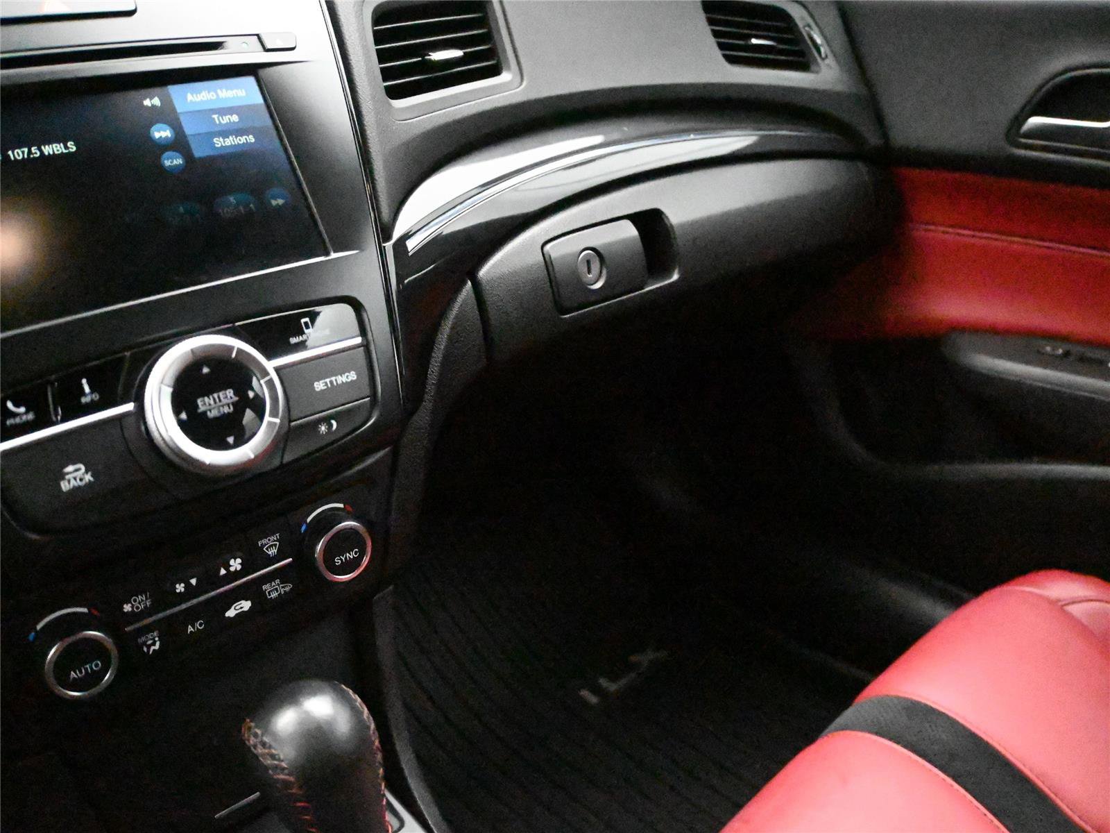 Used 2019 Acura ILX image 7