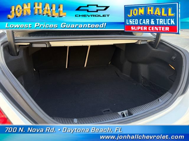 Used 2021 Mercedes-Benz C 300 Sedan image 9