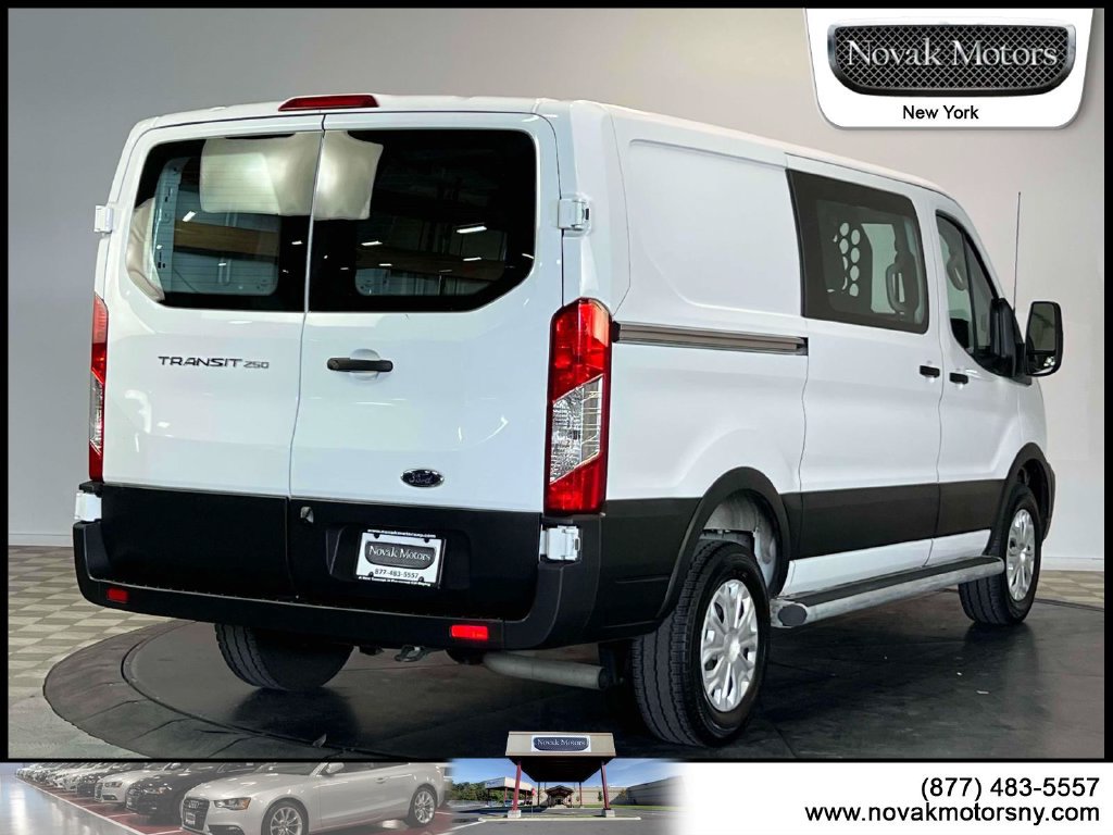 Used 2025 Ford Transit 250 Low Roof w/ Exterior Upgrade Package RWD image 8
