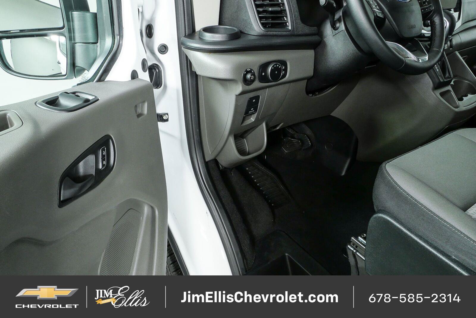 Used 2026 Ford Transit 350 XLT RWD image 7