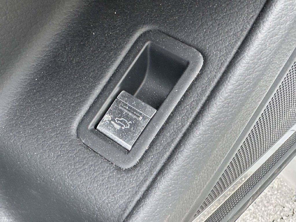 Used 2022 Audi A8 L 3.0T AWD/4WD image 20