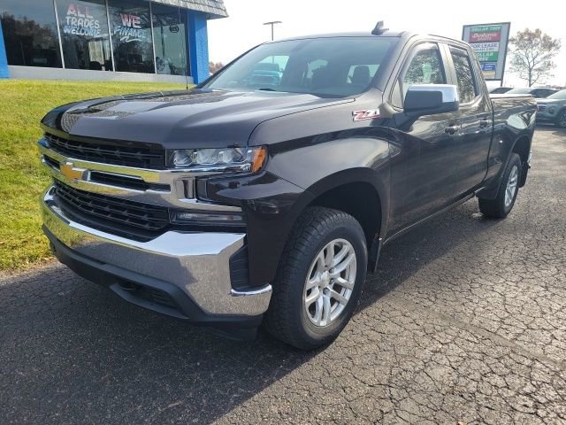Certified 2019 Chevrolet Silverado 1500 LT w/ All-Star Edition image 2