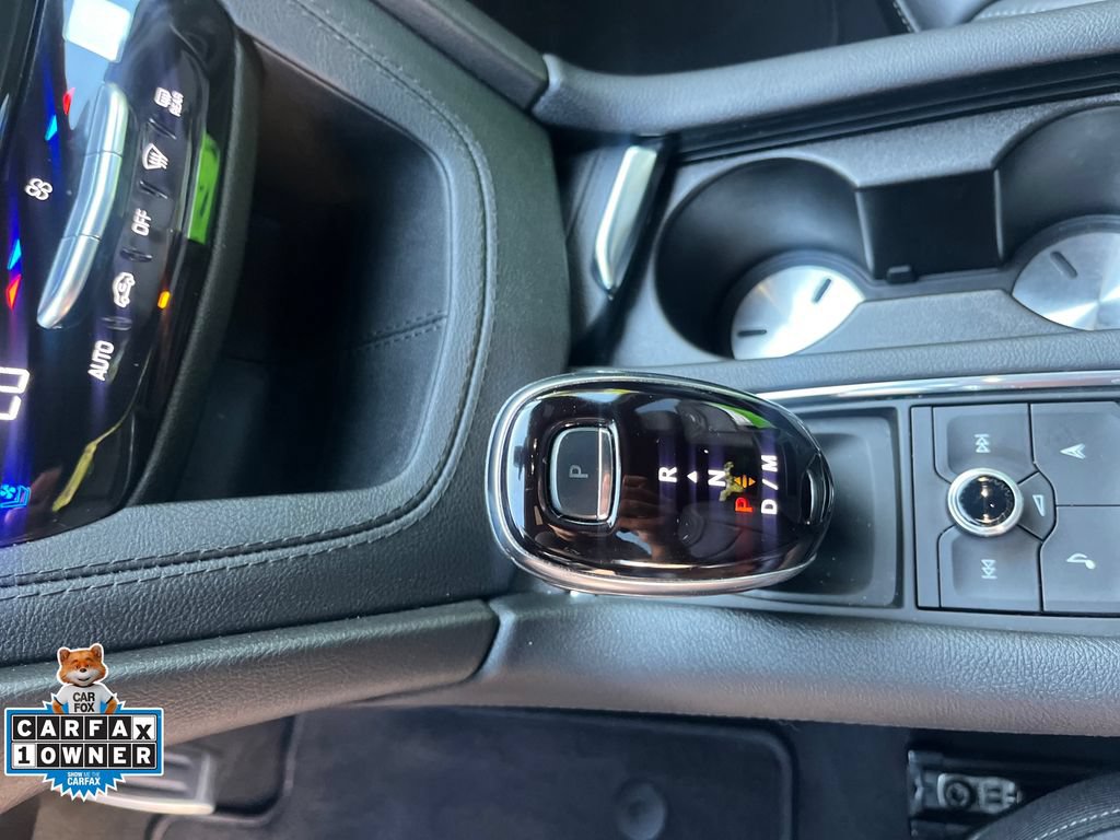 Used 2024 Cadillac XT6 Sport w/ Technology Package AWD/4WD image 26