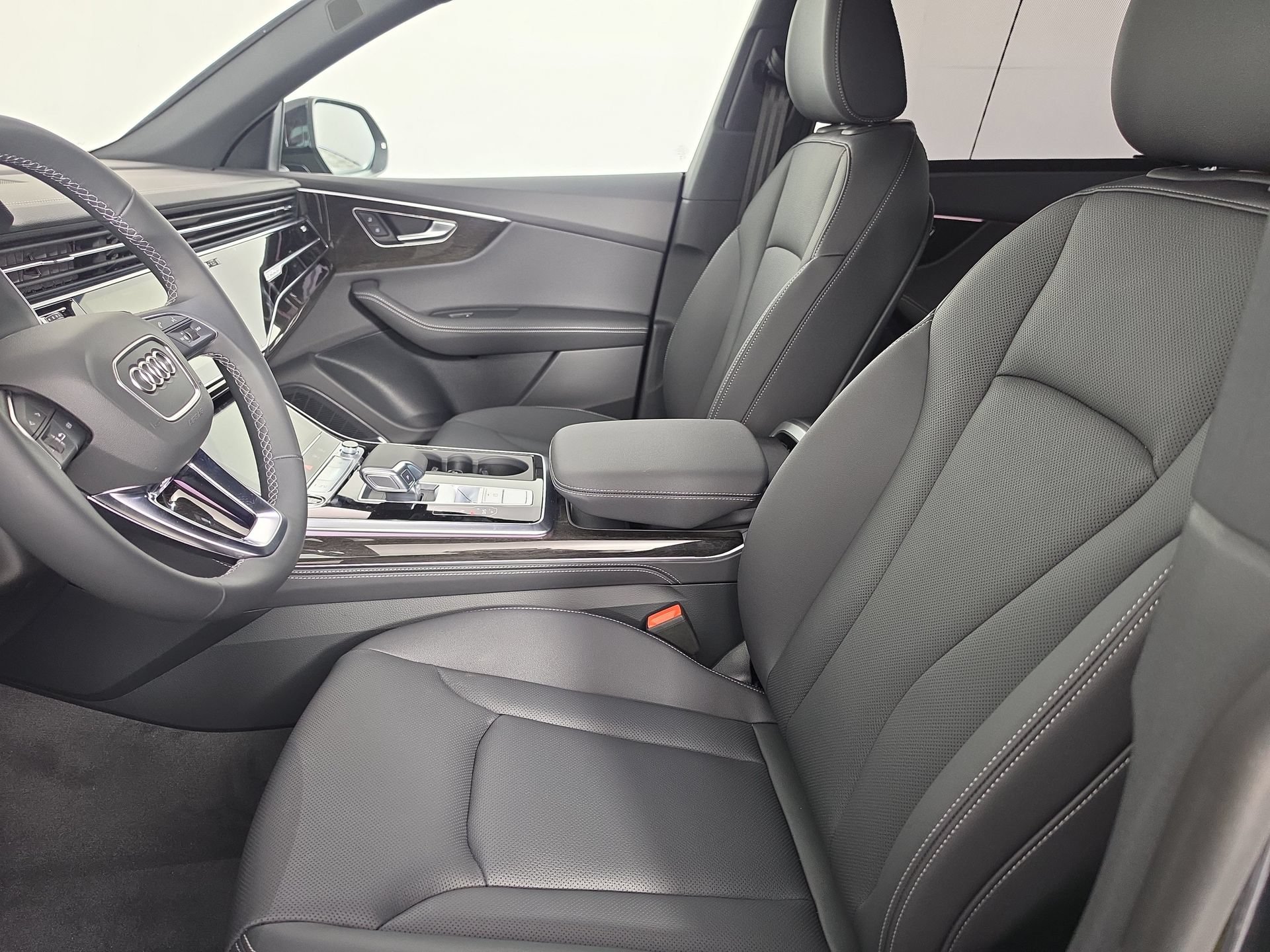 New 2026 Audi Q8 Premium Plus AWD/4WD image 13