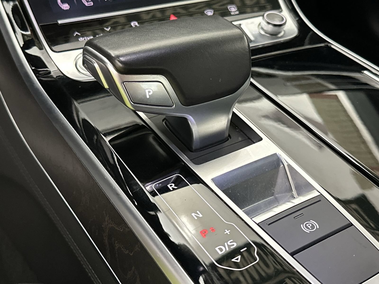Used 2019 Audi A8 L 3.0T w/ Executive Package AWD/4WD image 20