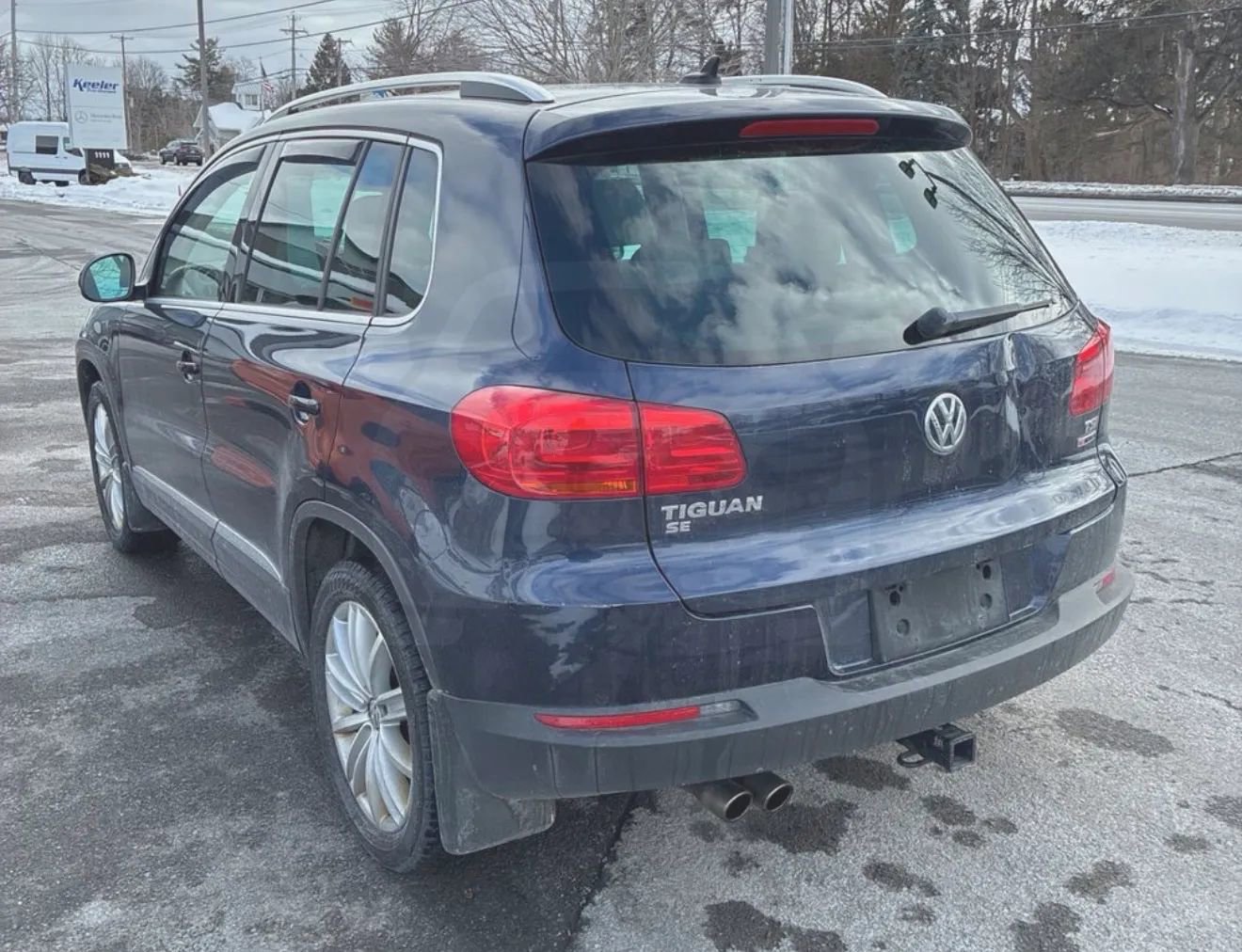 Used 2016 Volkswagen Tiguan SE image 2