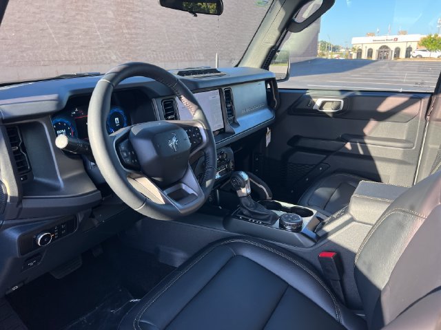 New 2026 Ford Bronco Badlands w/ Sasquatch Package AWD/4WD image 18