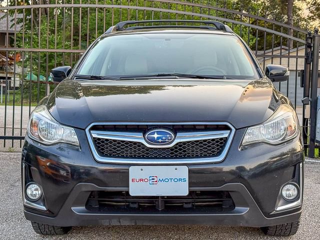 Used 2017 Subaru Crosstrek 2.0i Limited w/ Popular Package #2 image 2