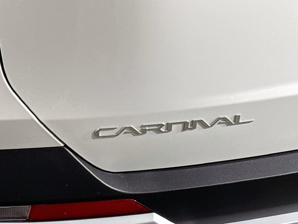 New 2027 Kia Carnival FWD image 23