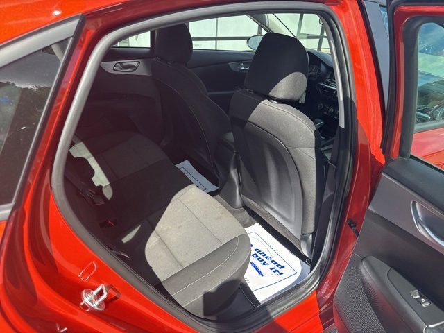 Used 2023 Kia Forte LXS image 13
