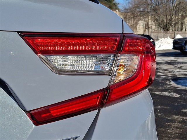 Certified 2022 Honda Accord Sport image 31