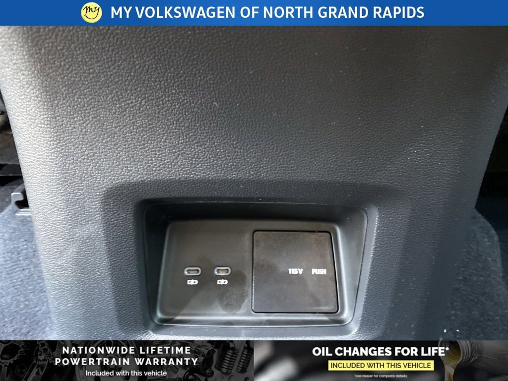 New 2026 Volkswagen Atlas Cross Sport SE image 17