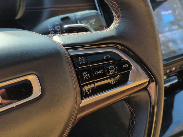 Used 2024 Jeep Grand Cherokee L Summit w/ Advanced Protech Group IV image 14