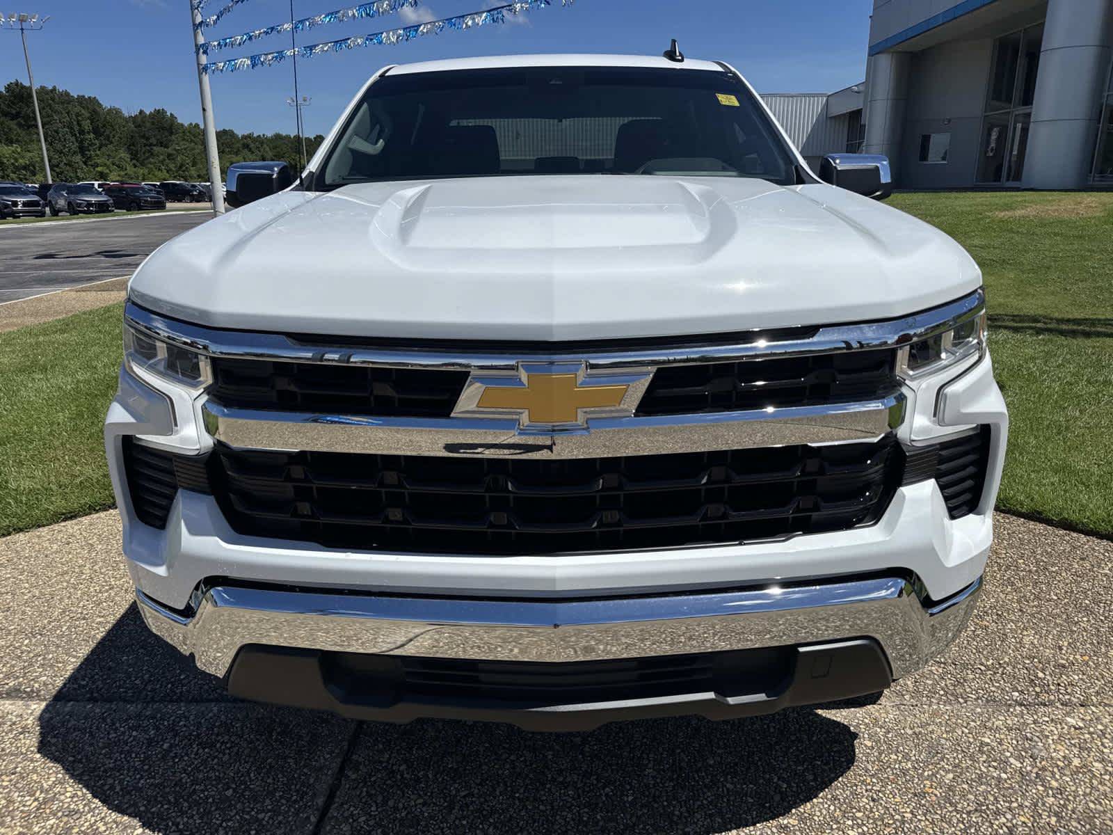 New 2026 Chevrolet Silverado 1500 LT RWD image 2