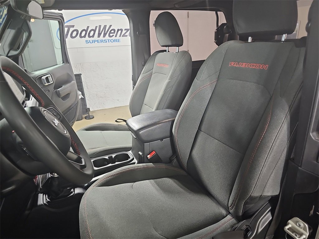 Used 2024 Jeep Wrangler Rubicon w/ Convenience Group image 19