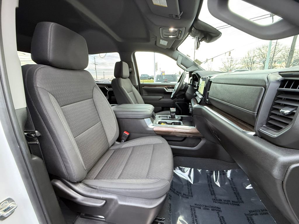 Used 2025 Chevrolet Silverado 1500 RST w/ Z71 Off-Road Package image 24