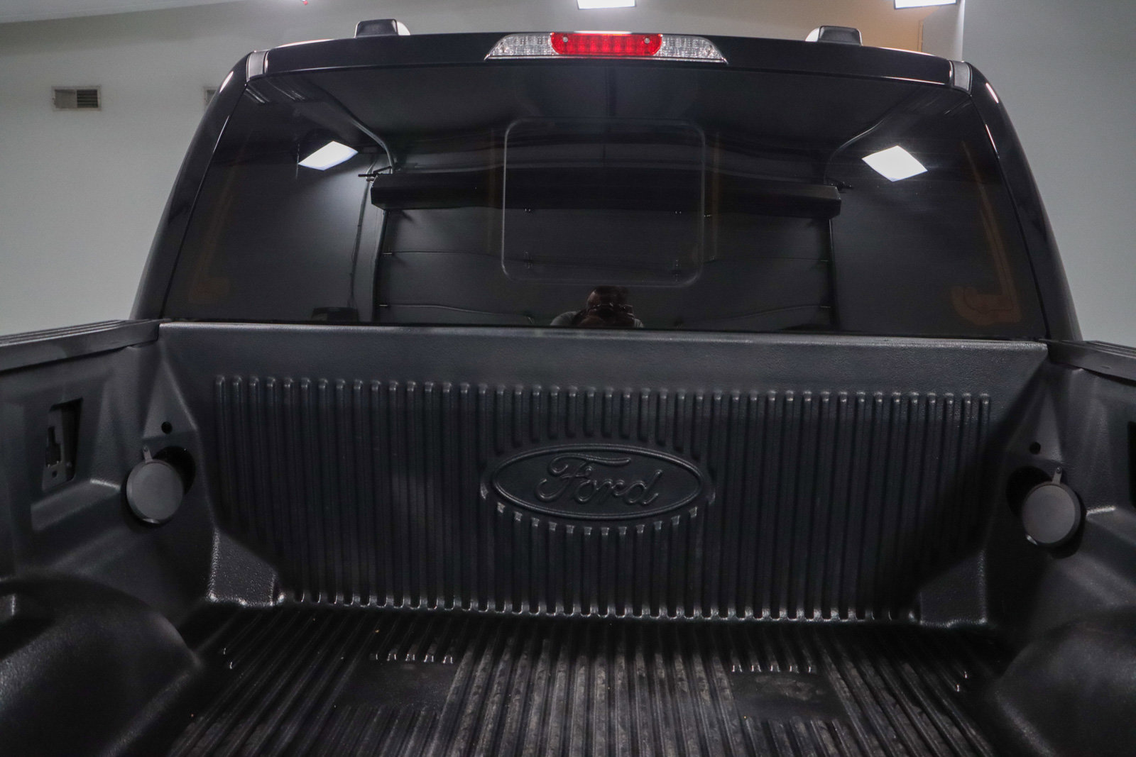 Used 2023 Ford F150 Lariat w/ Equipment Group 502A High image 32