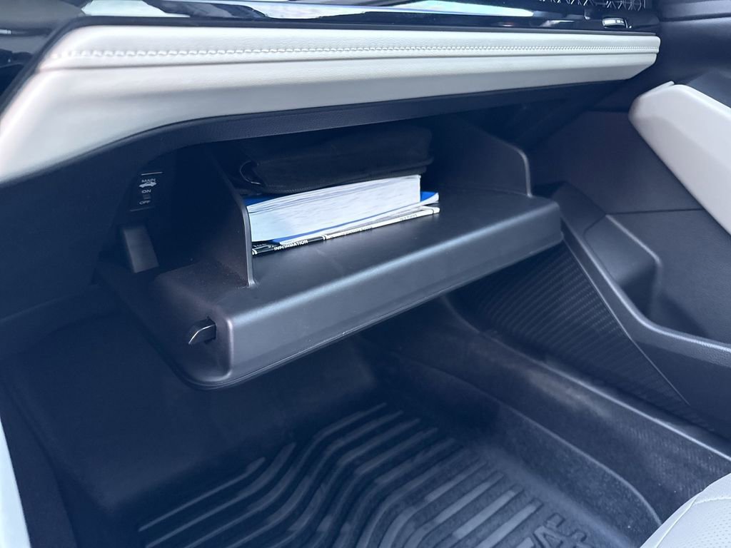 Used 2023 Honda Accord EX-L image 39