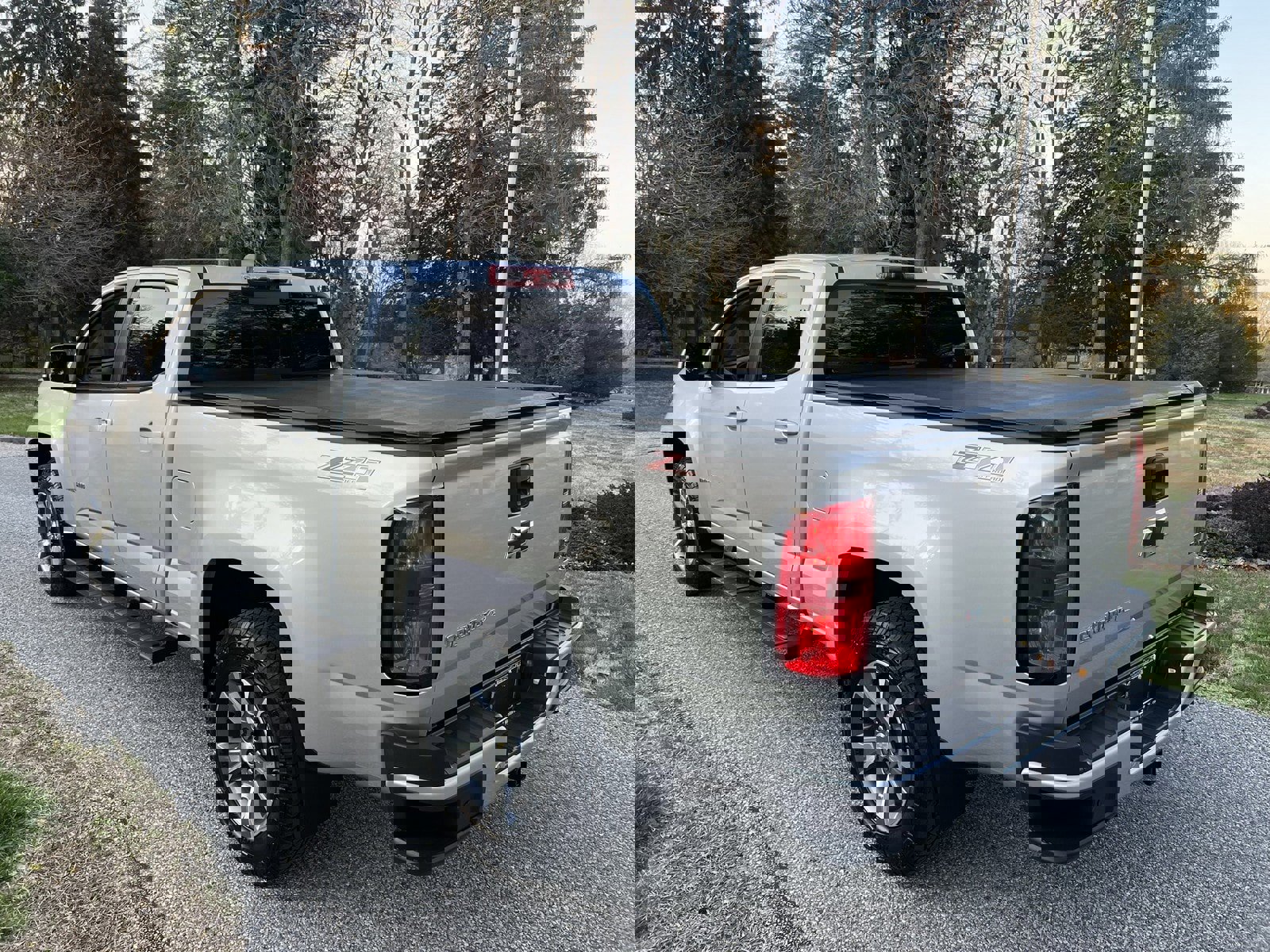 Used 2019 Chevrolet Colorado Z71 image 8