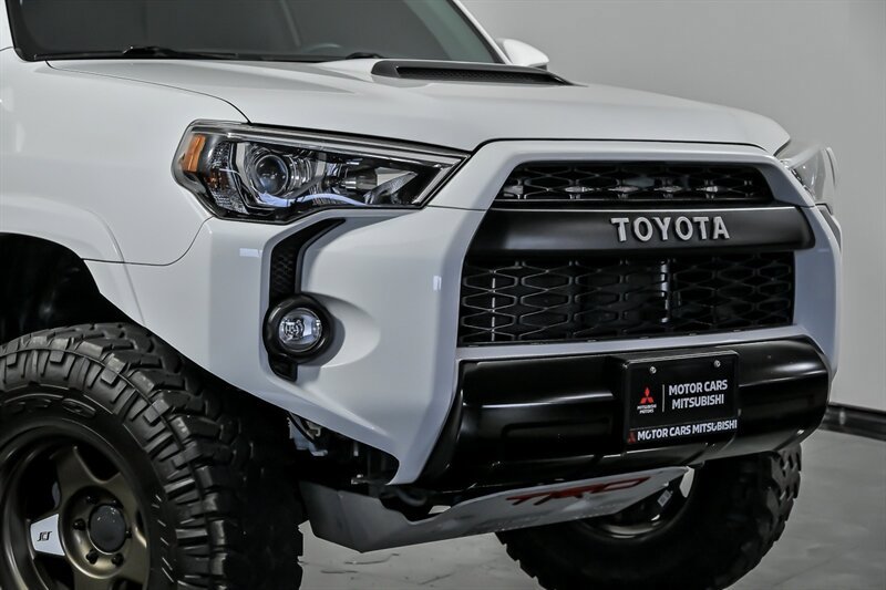 Used 2019 Toyota 4Runner TRD Pro image 2